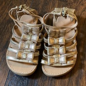 Cute Shoes size 7 toddler